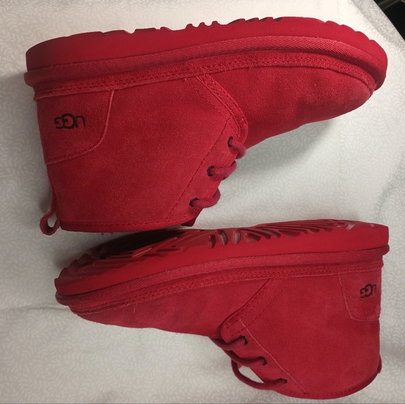 UGG Neumel II Boots/ Samba Red ♥️ - Picture 2 of 10